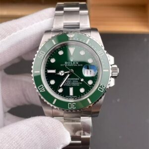 Rolex Submariner Date 40mm 116610LV Green Dial Green Bezel Oyster Bracelet Watch