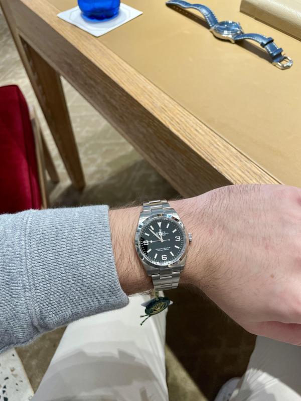 Rolex Explorer I 124270 Black Dial 36mm Oystersteel Watch - الصورة 2