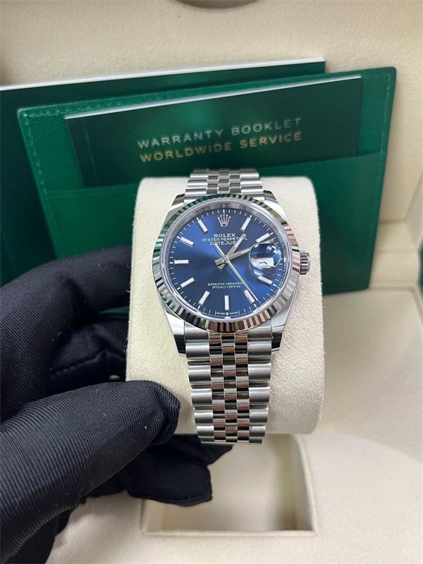 Rolex Datejust blue dial with Jubilee bracelet for bracelet comparison